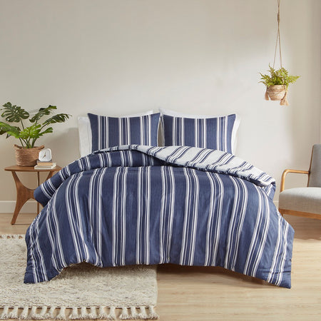 Intelligent Design  Cobi Striped Reversible Duvet Cover Set - Navy  - Full Size / Queen Size Shop Online & Save - expresshomedirectr.com