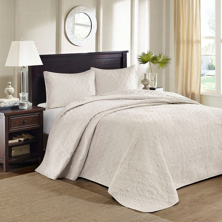 Madison Park Quebec Reversible Bedspread Set - Cream - King Size