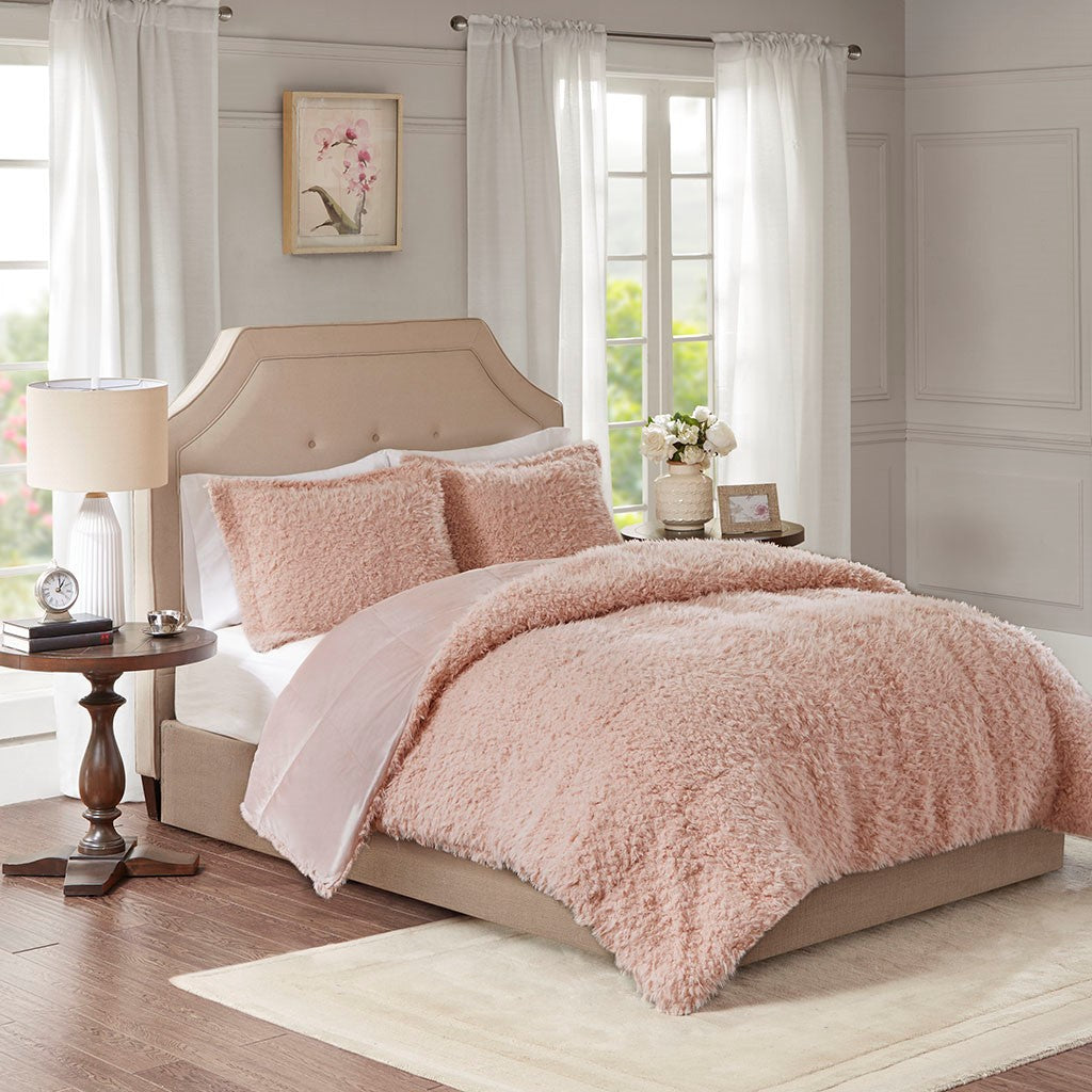 Madison Park Nova Blush Faux Mohair Reverse Faux Mink Comforter Set - Blush - King Size