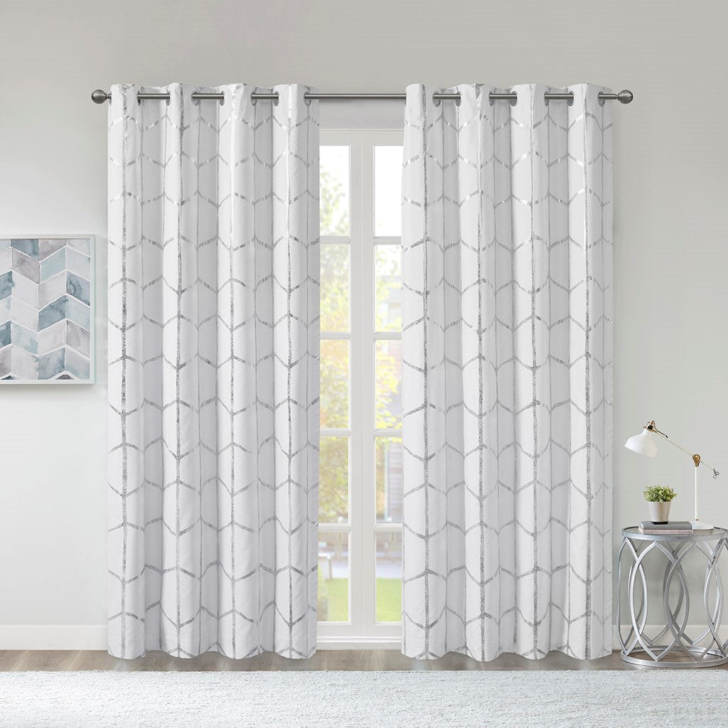 Intelligent Design Raina Total Blackout Metallic Print Grommet Top Curtain Panel - White / Silver - 50x84"