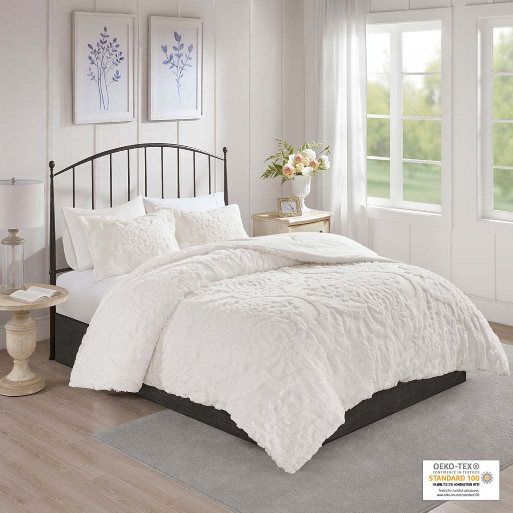 Madison Park Viola 3 Piece Tufted Cotton Chenille Damask Comforter Set - Off White - King Size / Cal King Size