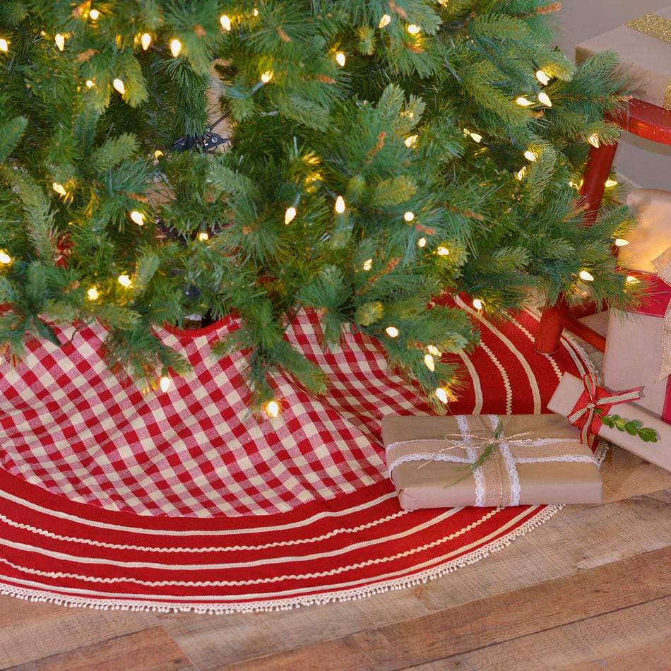 Gretchen Tree Skirt 48