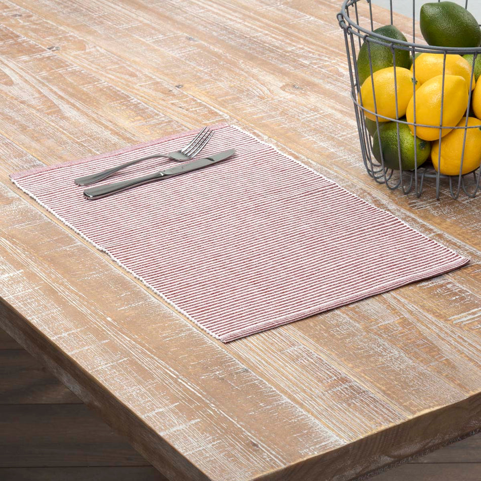 Ashton Rust Ribbed Placemat Set of 6 12x18