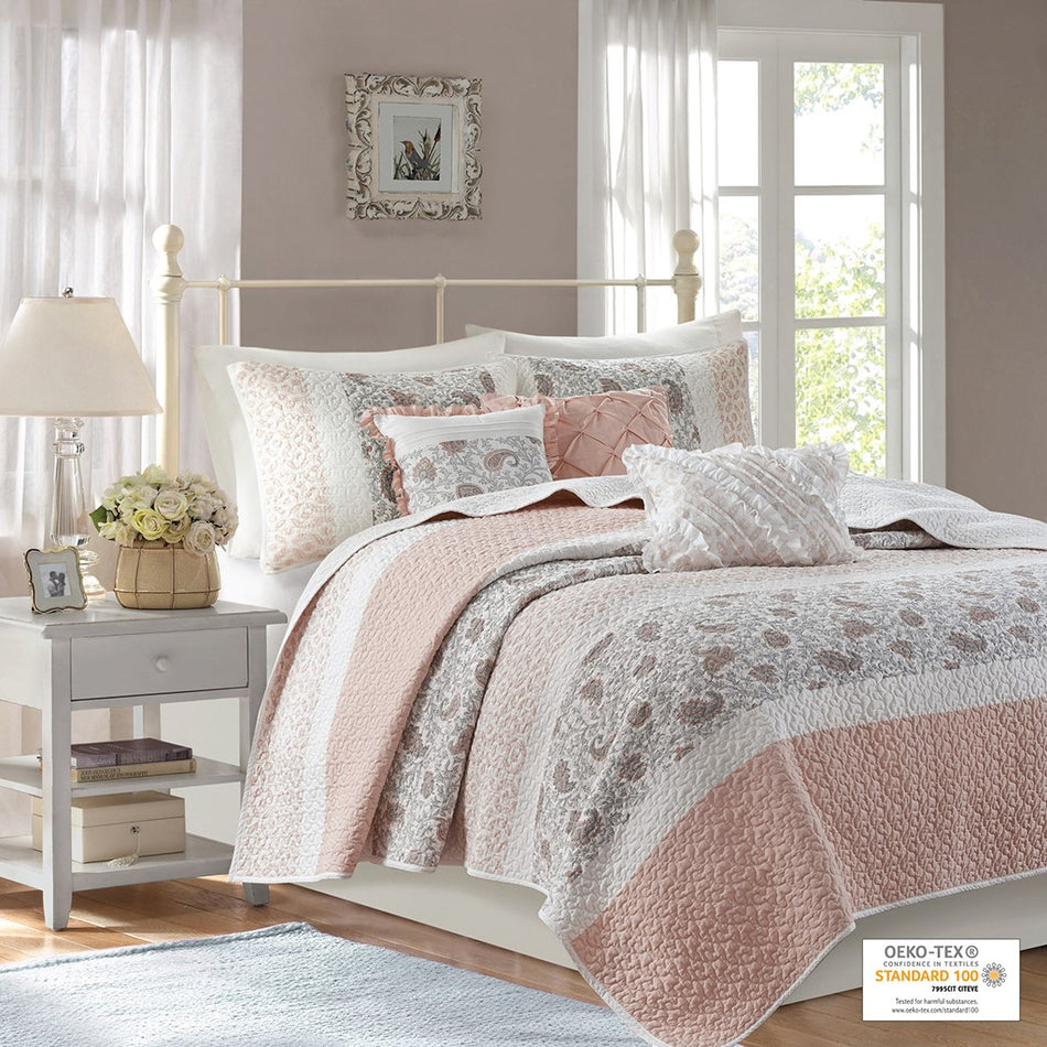 Madison Park Dawn 6 Piece Cotton Percale Quilt Set with Throw Pillows - Blush - Full Size / Queen Size