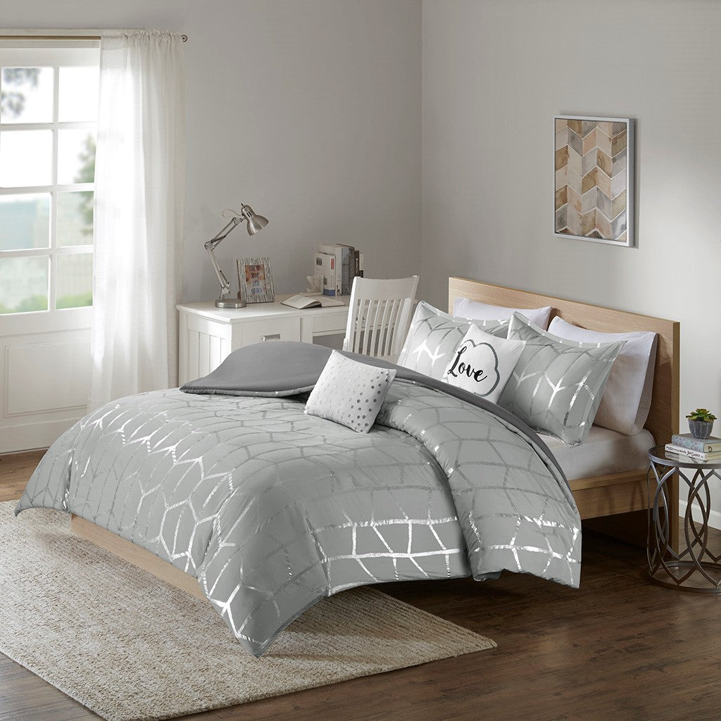 Intelligent Design Raina Metallic Printed Duvet Cover Set - Grey / Silver - Twin Size / Twin XL Size