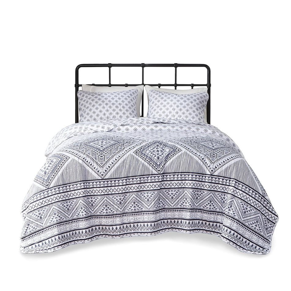 Camila Reversible Quilt Set - Black / White - Twin Size / Twin XL Size