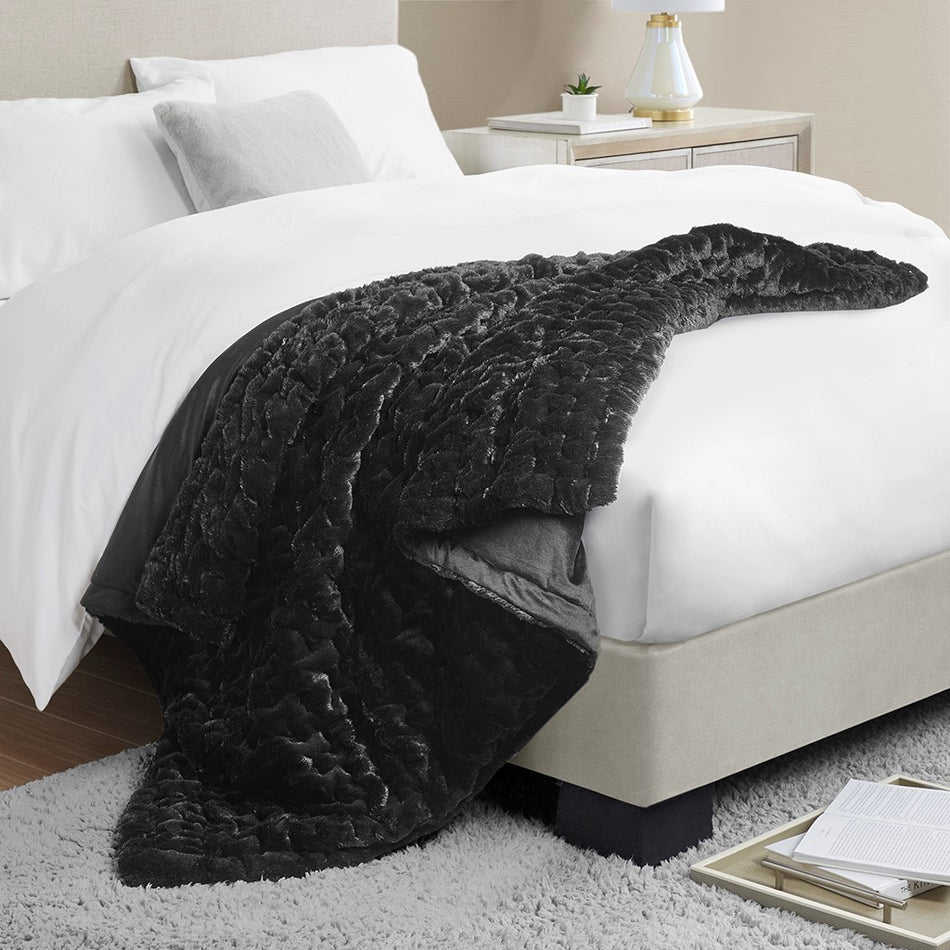 Ruched Fur Throw - Black - 50x60"