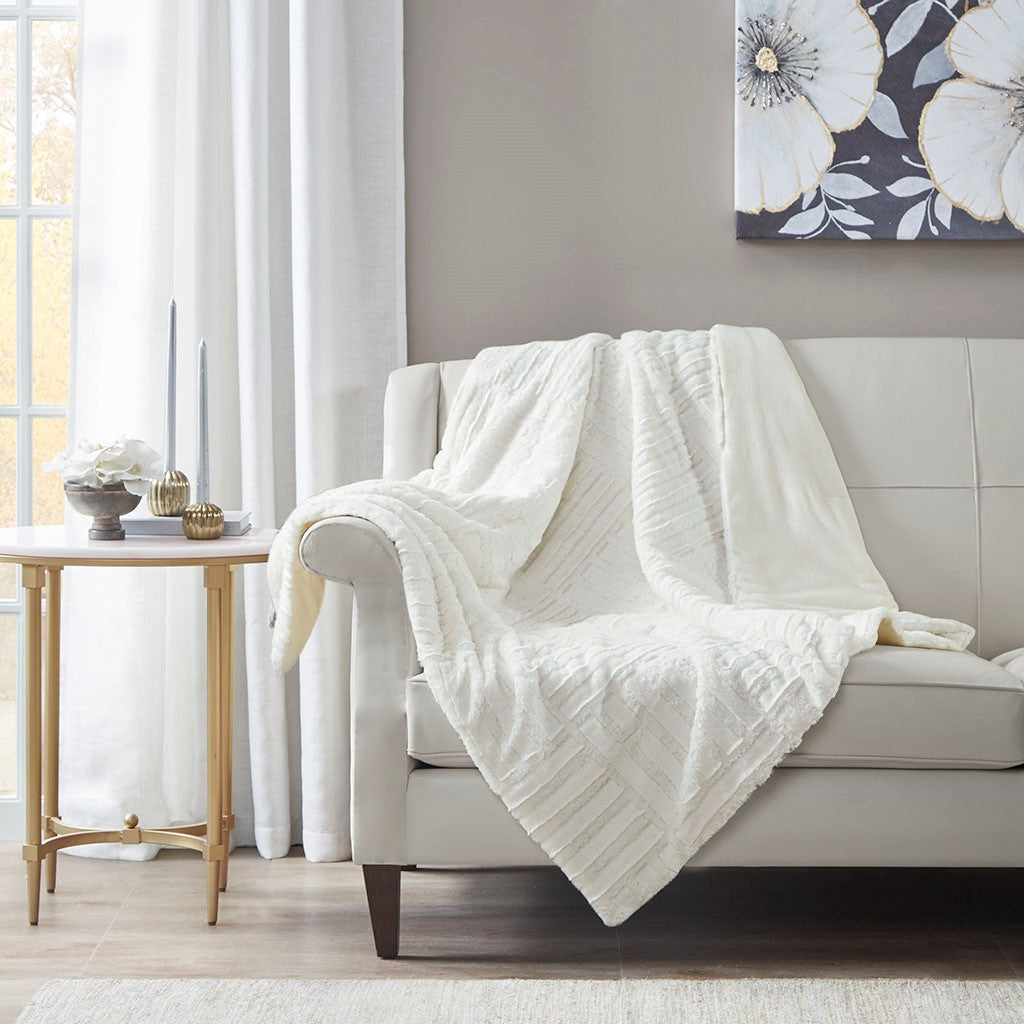 Madison Park Arctic Ultra Plush Down Alternative Throw - Ivory - 50x60"