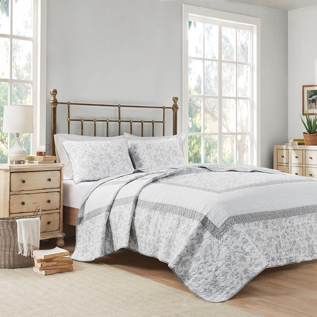 Madison Park Amber 3 Piece Reversible Cotton Coverlet Set - Cream / Grey - Full Size / Queen Size