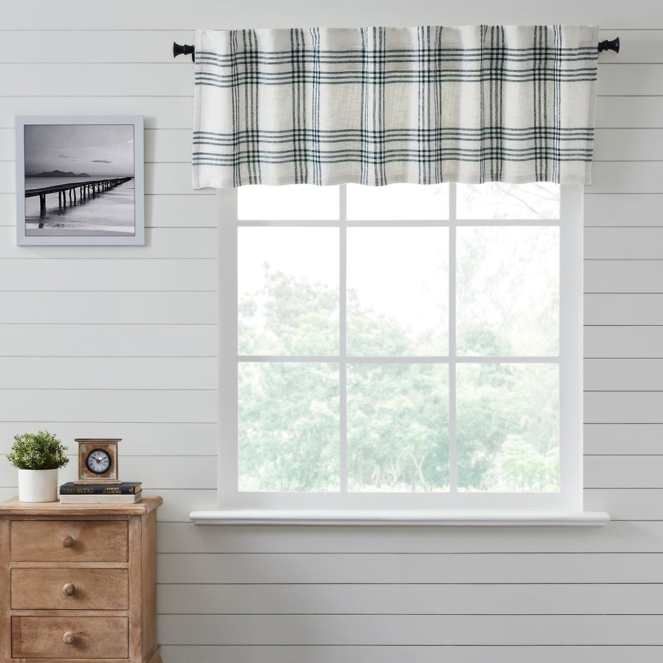 Pine Grove Plaid Valance 19x72