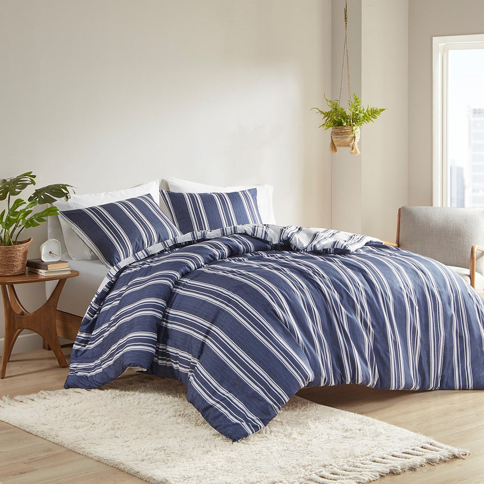 Intelligent Design Cobi Striped Reversible Duvet Cover Set
 - Navy - Twin/Twin XL - ID12-2200