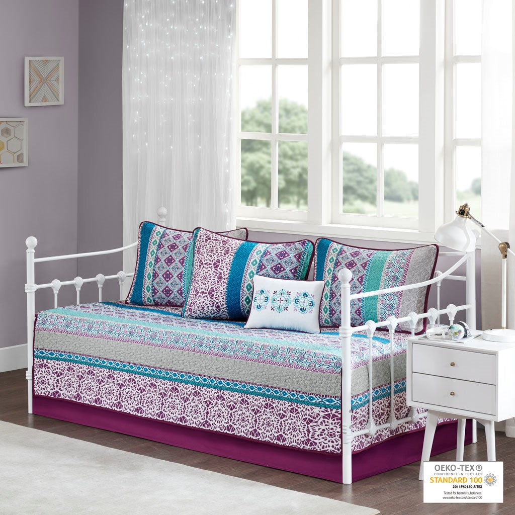 Intelligent Design Joni 6 Piece Boho Reversible Daybed Set - Purple - Daybed Size - 39" x 75"