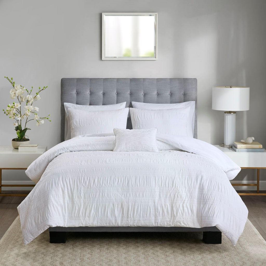 Madison Park Nicolette 4 Piece Cotton Seersucker Duvet Cover Set - White  - Full Size / Queen Size Shop Online & Save - expresshomedirectr.com