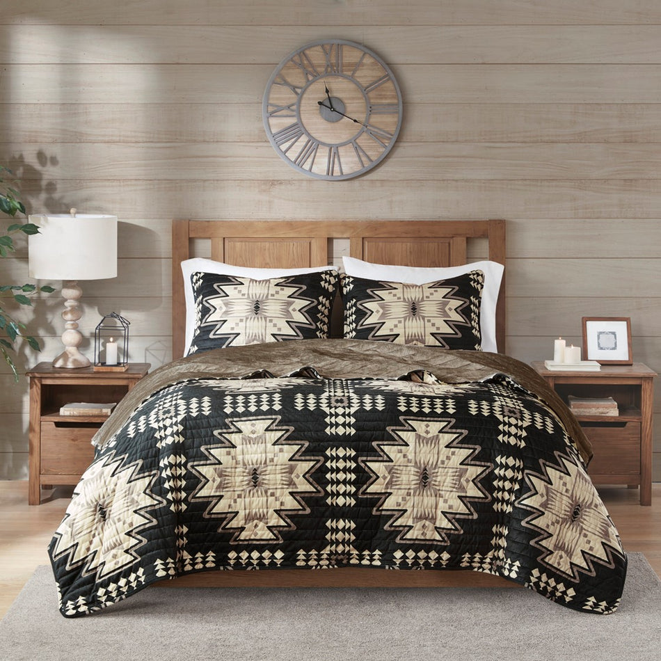 Sierra Oversized Print Plush Coverlet Set - Tan / Black - Full Size / Queen Size