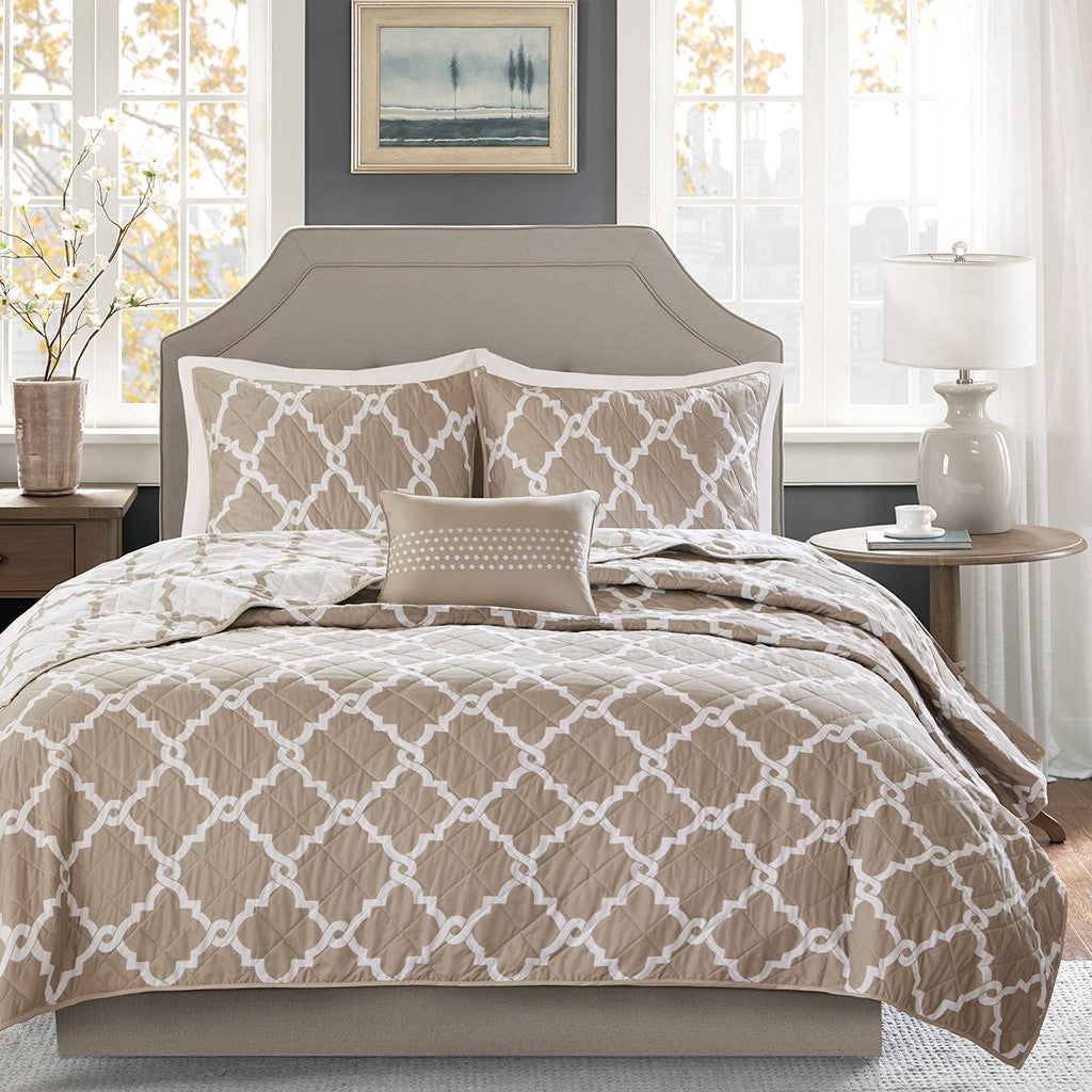 Madison Park Essentials Merritt 4 Piece Reversible Quilt Set with Throw Pillow - Taupe  - King Size / Cal King Size Shop Online & Save - expresshomedirectr.com