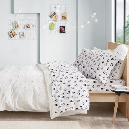 Intelligent Design  Cozy Soft Cotton Flannel Printed Sheet Set - Blue Penguins  - Twin XL Size Shop Online & Save - expresshomedirectr.com