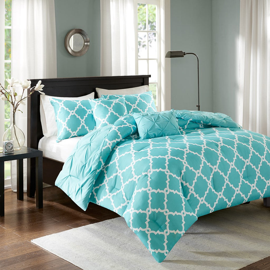 Kasey 5 Piece Reversible Comforter Set - Aqua - King Size / Cal King Size