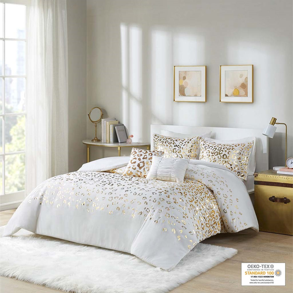 Intelligent Design Lillie Metallic Animal Printed Duvet Cover Set - Ivory / Gold - Full Size / Queen Size