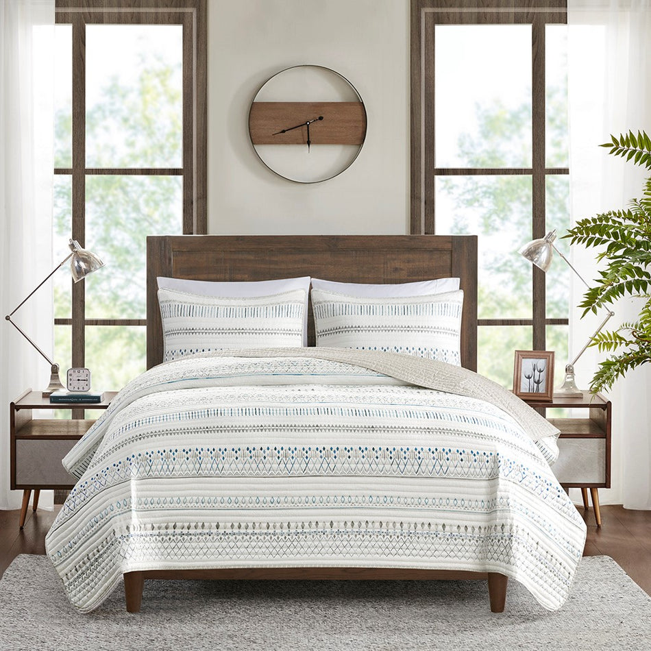 Fraser 3 Piece Printed Microfiber Seersucker Quilt Set - Taupe Multi - King Size / Cal King Size