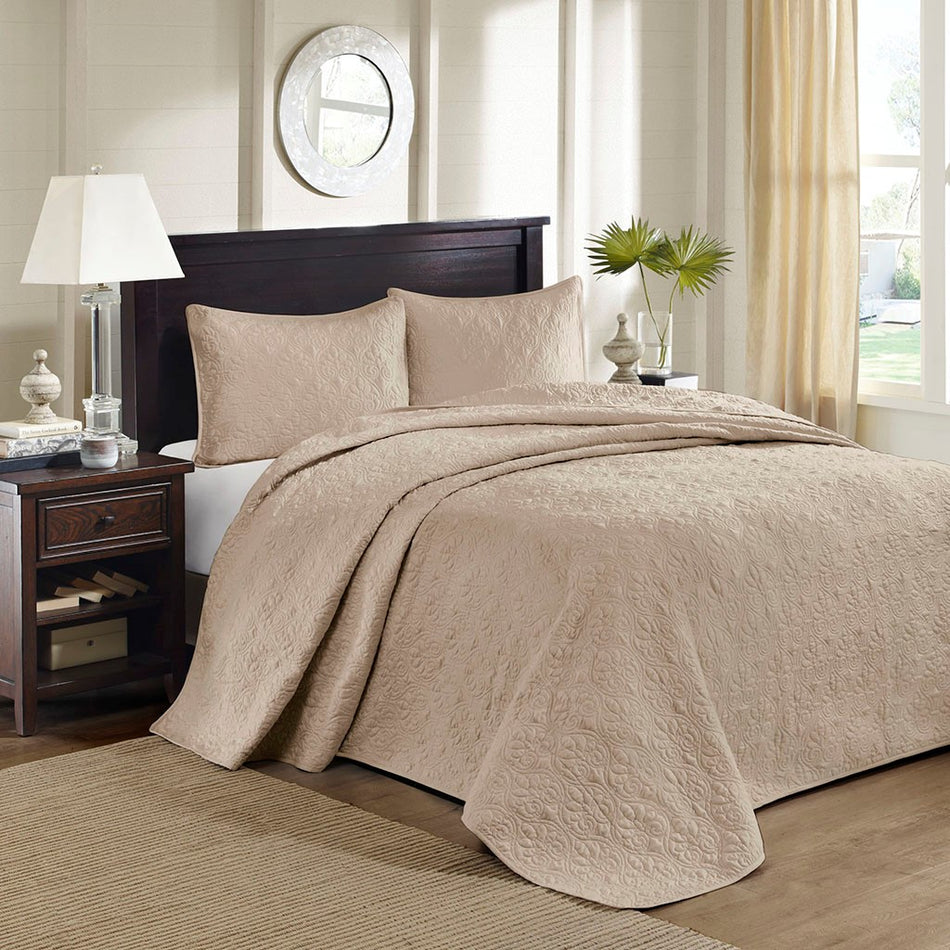 Madison Park Quebec Reversible Bedspread Set - Khaki - King Size