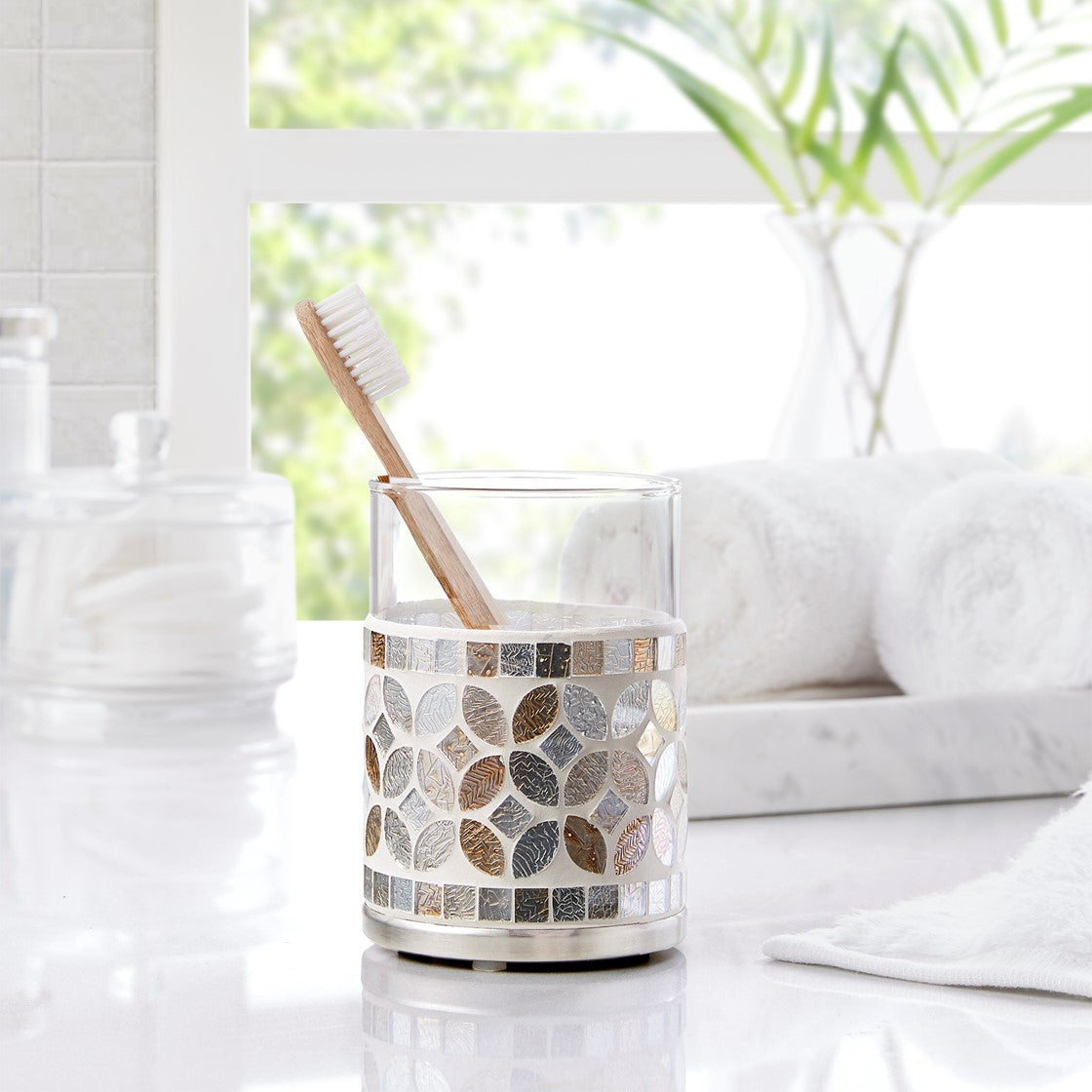 Croscill Seville Mosaic Glass Tumbler - Silver  - One Size Shop Online & Save - expresshomedirectr.com