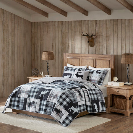 Woolrich Sweetwater Oversized 4 Piece Quilt Set - Black / Grey - Full Size / Queen Size